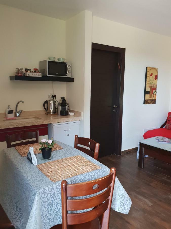 Tenebagolan Suites Zimmers Had Nes Buitenkant foto