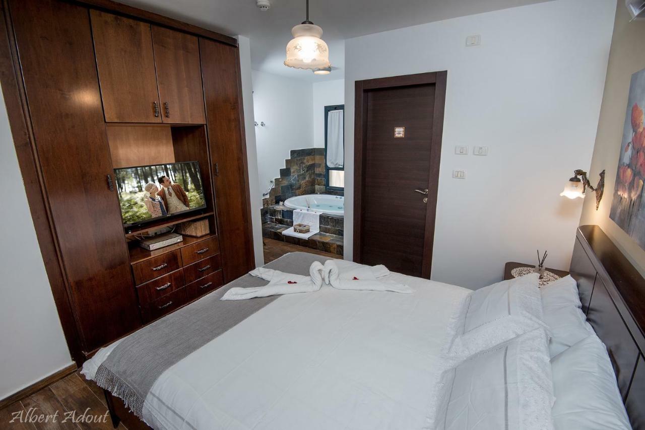 Tenebagolan Suites Zimmers Had Nes Buitenkant foto